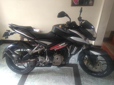 Vendo Pulsar 200ns 2014 O Permuto a Fz