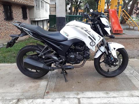 vendo moto akt cr5 180 modelo 2017