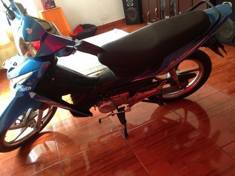 Vendo Moto Ayco 2015,papeles hasta Marzo