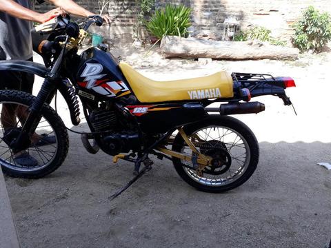 Vendo Moto Yamaha Dt 125