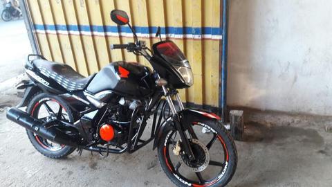 Vendo Esta Moto