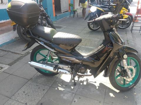 Akt Especial Modelo 2010