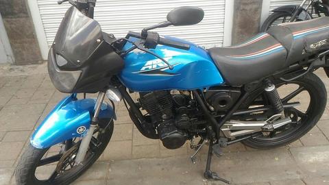 Akt 125 con Soat Buena Vencambio Whatsap