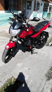 PULSAR 135 MODELO 2011 CON SEGURO NUEVO DE DICIEMBRE