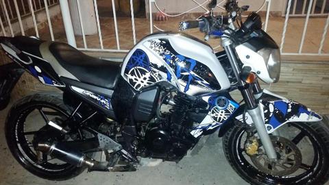 Se vende hermosa moto Yamaha FZ 16
