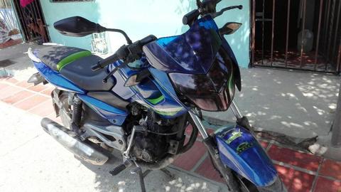 Vendo Moto Pulzar 135