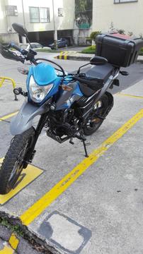 Vendo moto akt 180