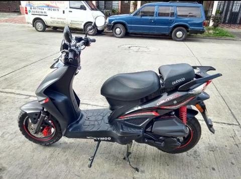 VENDO HERMOSA AGILITY 2013 EN EXCELLENTE ESTADO NO LE DUELE NADA