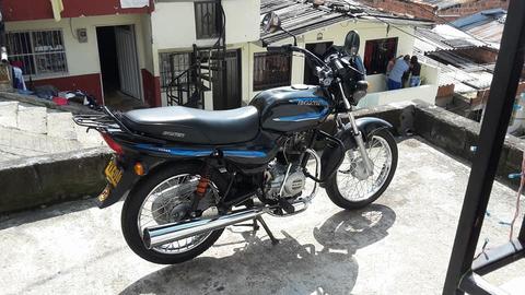 vendo como nueva boxer ct 2014 soat y tec nuevos 6mil kms