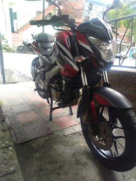 Pulsar 200 Ns 2014