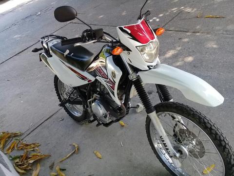 Se Vende Linda Moto Yamaha Xtz 125