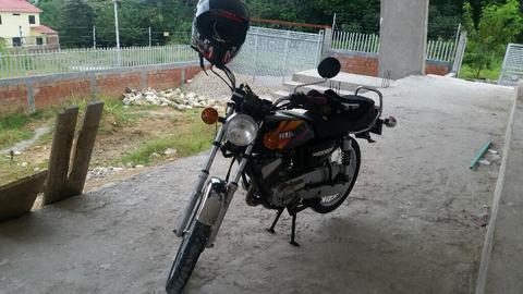 Vendo Rx100 Modelo 2003 Montada en 115