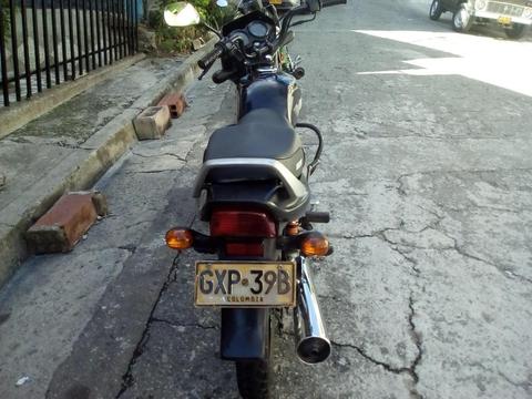 Vendo boxer CT modelo 2008 solo matrcula