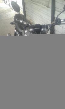 Sevende Moto Akt 125 Modelo 2007