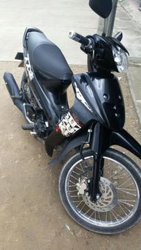 Vendo Moto Zusuki Best 2106