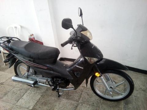 Se Vende C100 Wave Modelo 2012 Bonita
