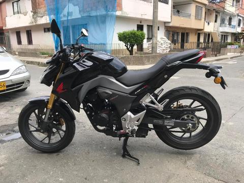 Honda CB 190R modelo 2018