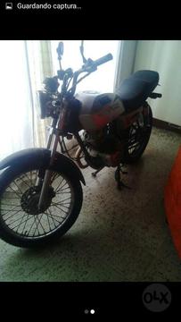 Vendo Akt en 700 Negociables