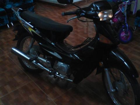 Vendo Honda C 100 2009 Seguro Nuebo 1.3