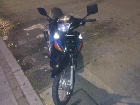 Moto Honda C100