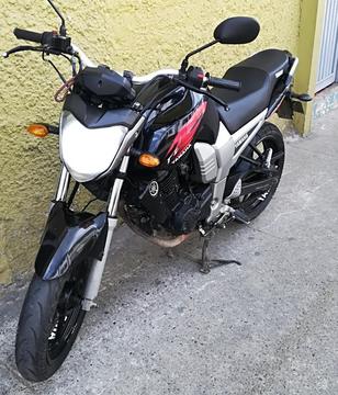 Vendo Fz Modelo 2012