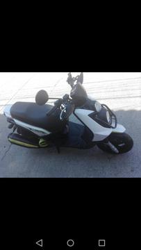 Vendo O Cambio Moto Bws 2 Esta Muy Bien