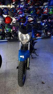 Vendo Hermosa Moto Akt Evo 150