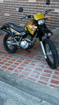 Yamaha Xt 225 Andona