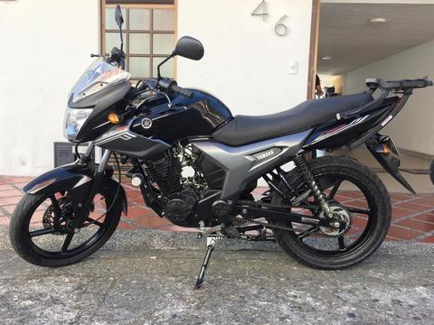 Yamaha SzR 150 Moto