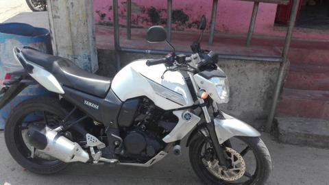 Se Vende Fz Modelo 2015
