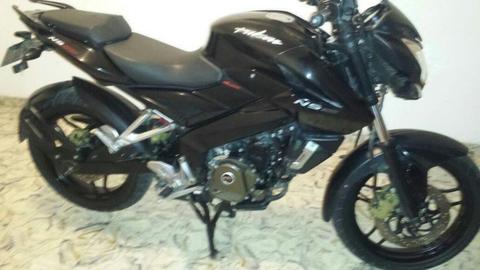 Pulsar Ns 200