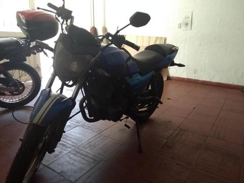 Moto AKT 150