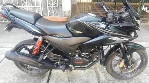 HONDA CBF 125 TODO AL DIA MODELO 2012 $ 2.400.000