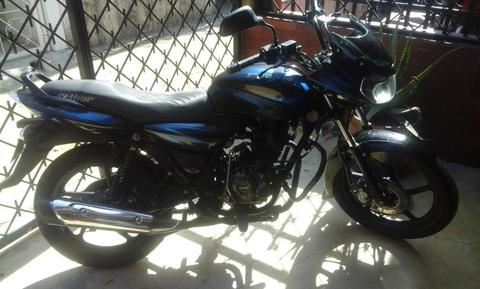 se vende magnifica moto Discover 125 en buen estado