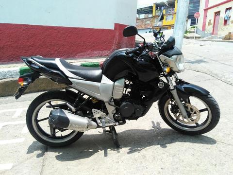 Hermosa Fz 16 Lista para Traspaso