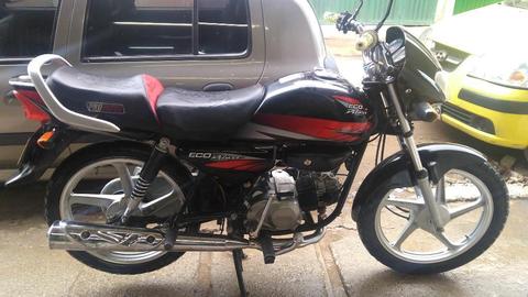 Vendo Moto