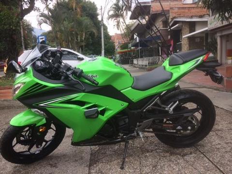 NINJA 300 MODELO 2017