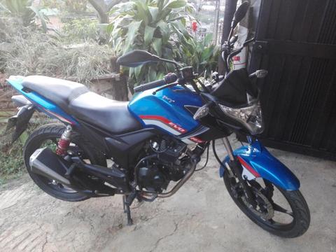 Vendo Akt R3 evo 150 unico dueo