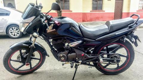 Excelente Honda Cbf 150 2010