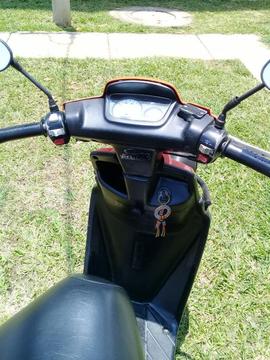 Vendo Moto Bws Modelo 2003