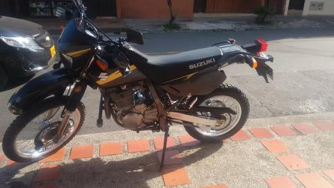 DR 650 EDICION LIMITADA