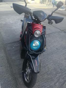 HERMOSA MOTO ELECTRICA