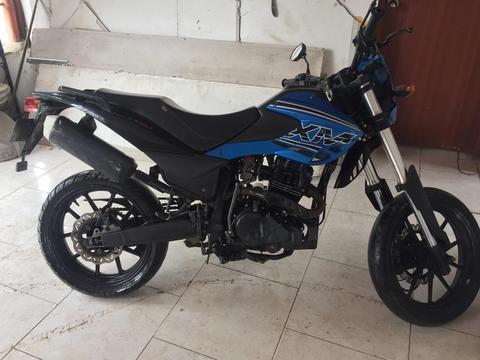 Se Vende Xm 180 2014