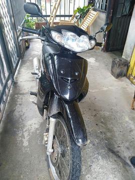 Vendo Moto Best Unica Dueña