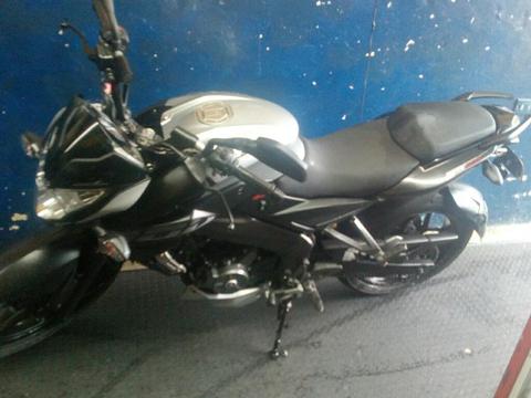 Vendo Moto Pulsar Ns 200