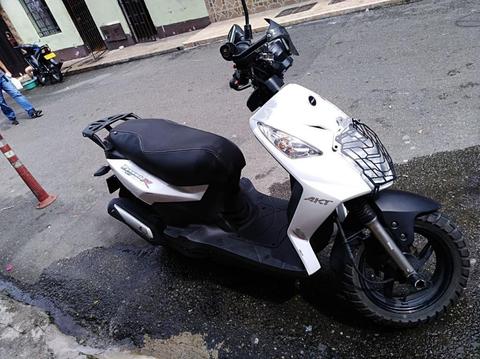 Vende Moto