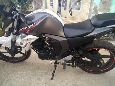 Vendo FZ modelo 2018