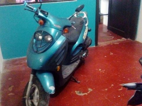 vendo moto kimco