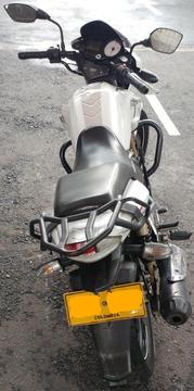 Moto Tvs Apache Rtr 180