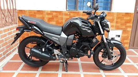 Vendo Hermosa Fz16 Modelo 2014 Al Dia!